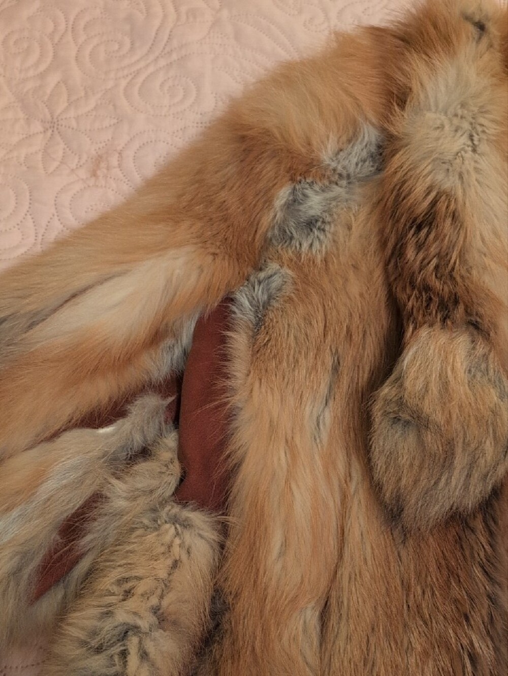 Vintage Red Fox Real Fur Jacket in Warm Brown Tones With Suede Insets - Picture 3 of 12